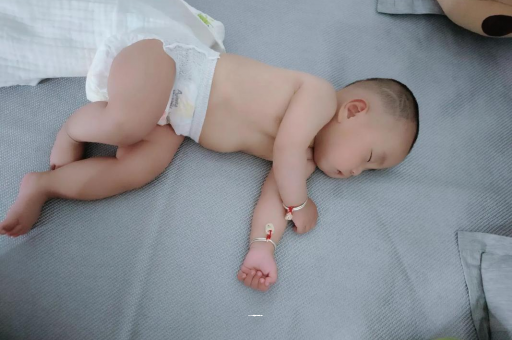 平顶山宝宝发烧可以喝牛奶吗